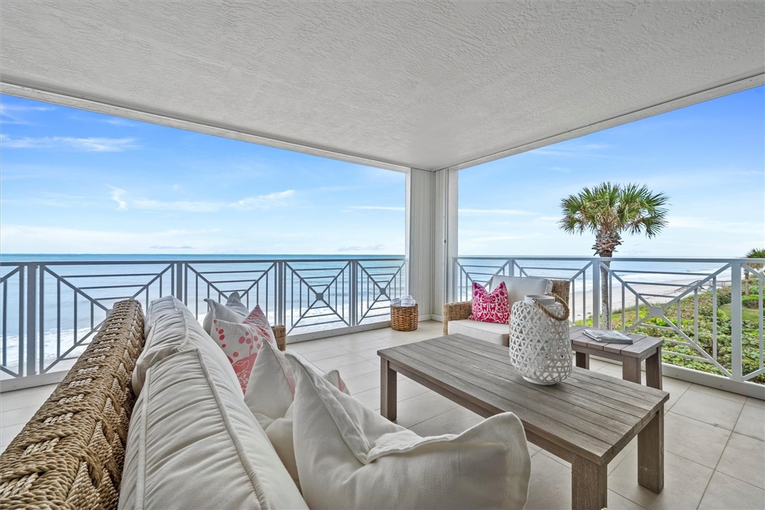 8890 N Sea Oaks Way 104