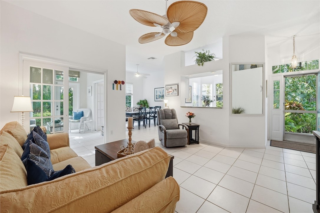 1440 Winding Oaks Circle W A202