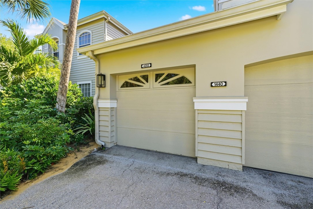 1440 Winding Oaks Circle W A202