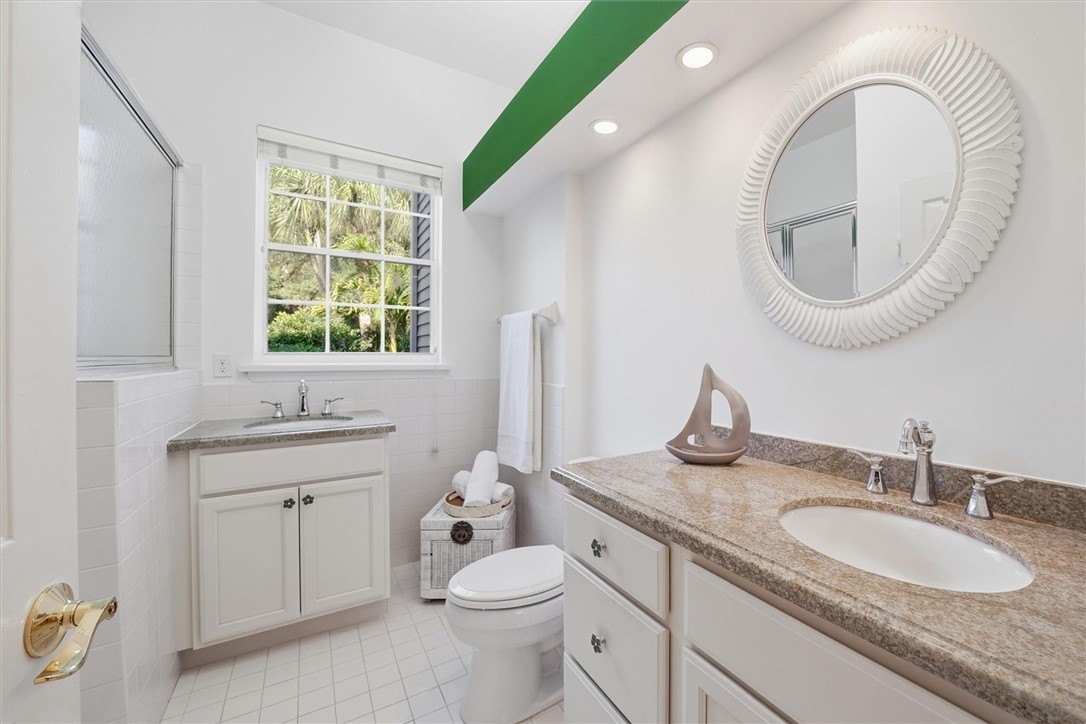 1440 Winding Oaks Circle W A202