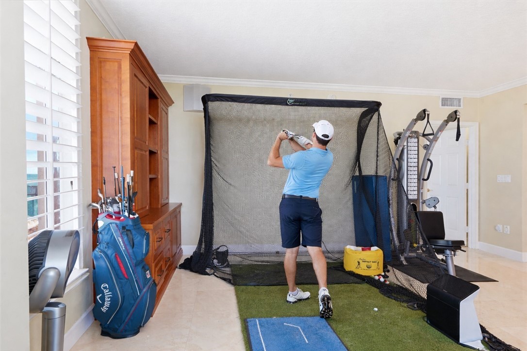 8876 N Sea Oaks Way 407