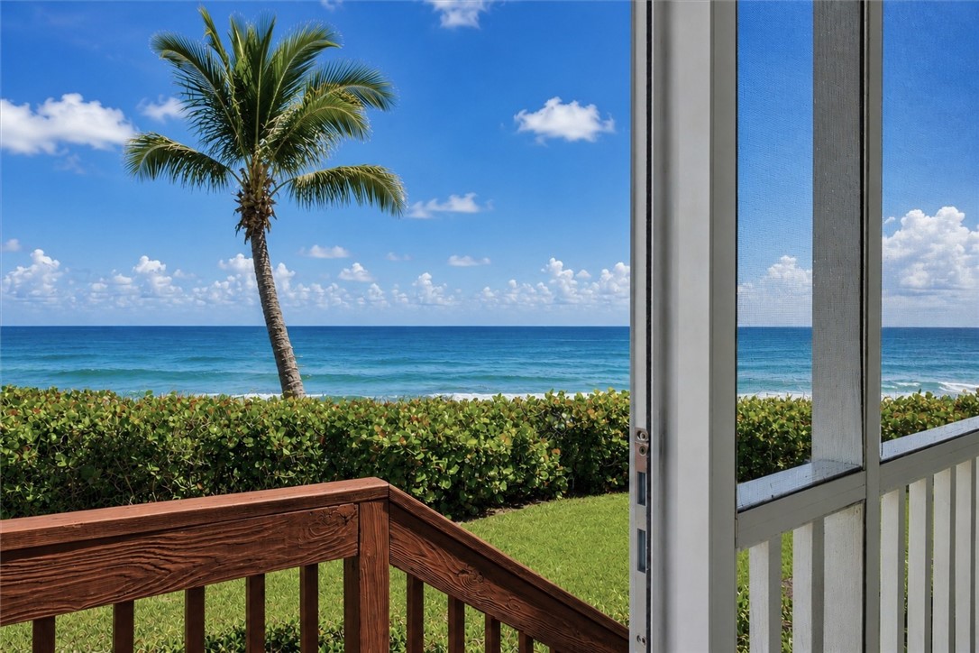 8880 N Sea Oaks Way 103