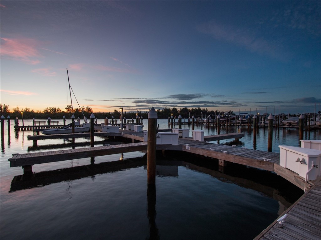 8880 N Sea Oaks Way 103