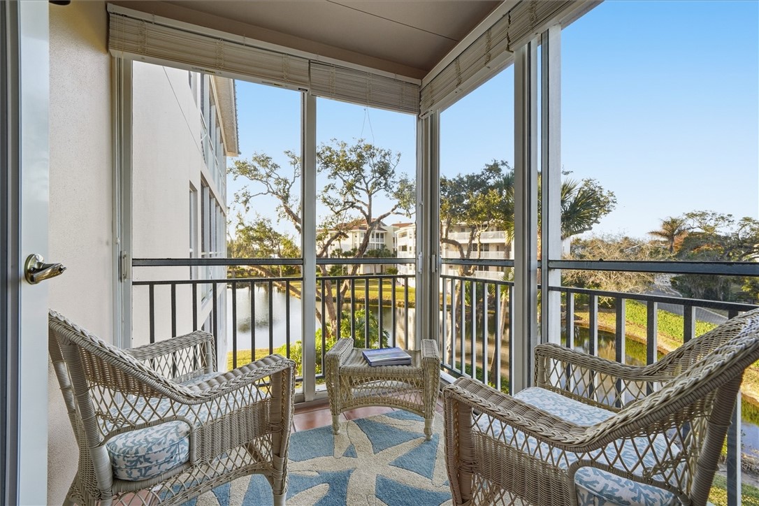 8835 W Orchid Island Circle 604