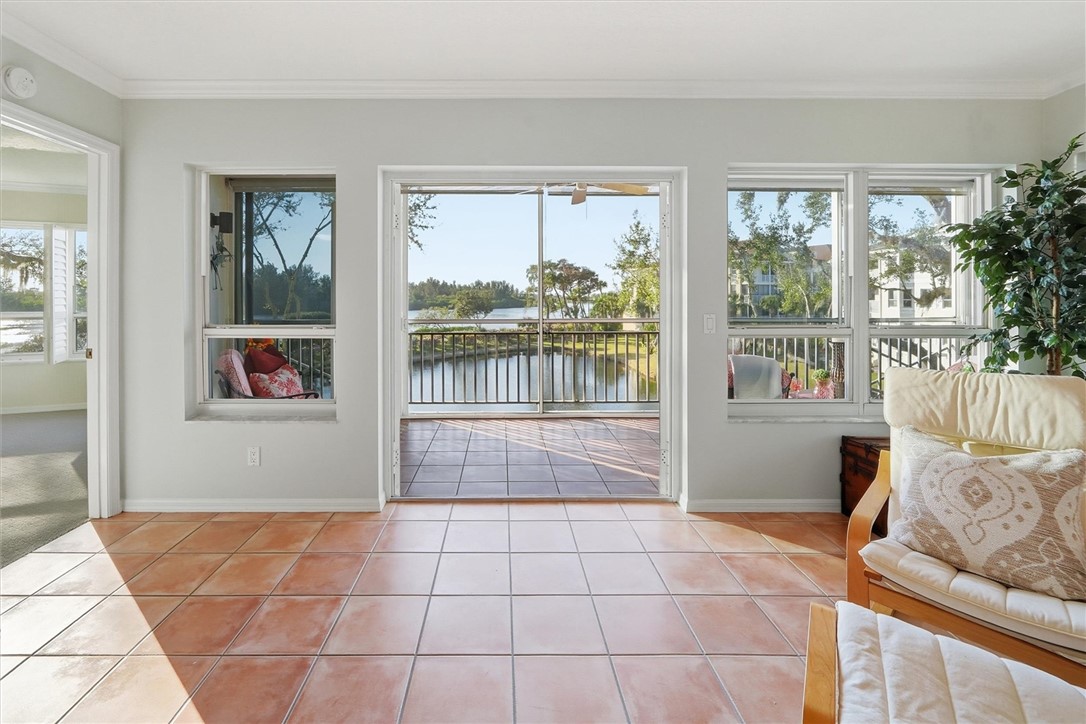 8835 W Orchid Island Circle 604