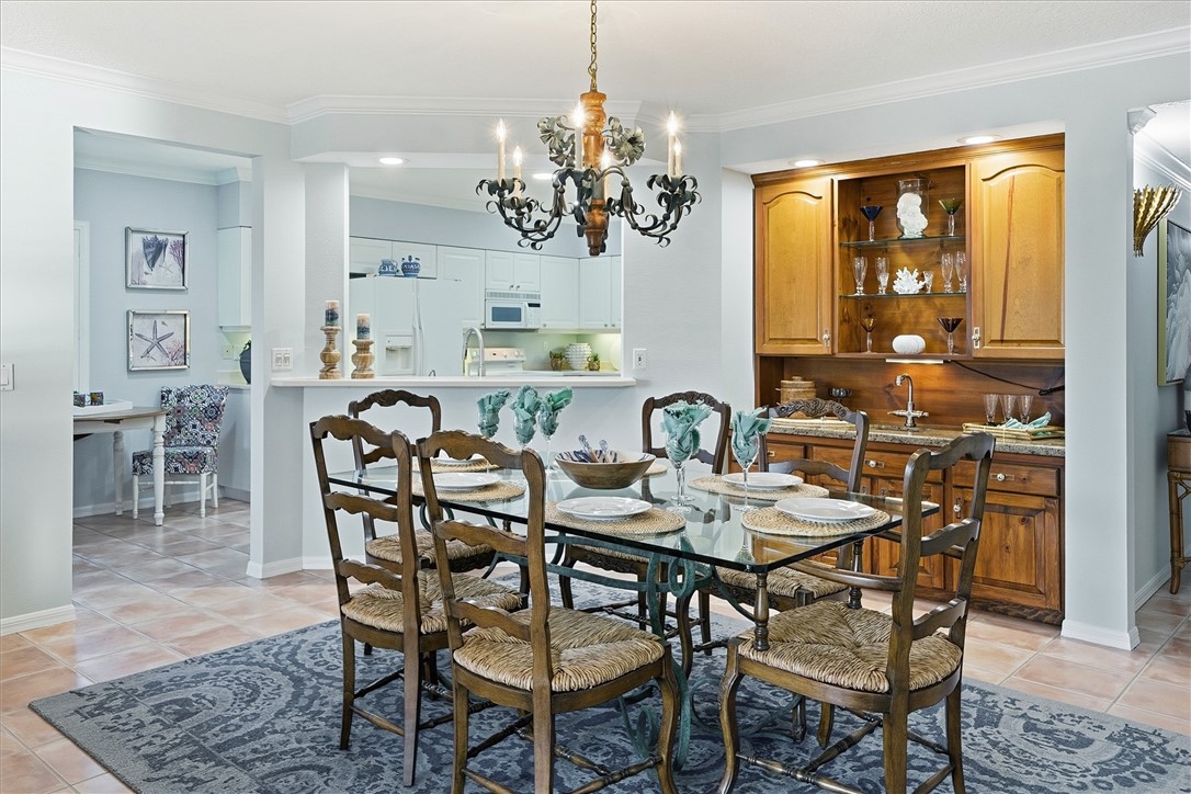 8835 W Orchid Island Circle 604