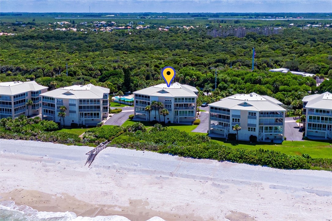 8814 S Sea Oaks Way 304