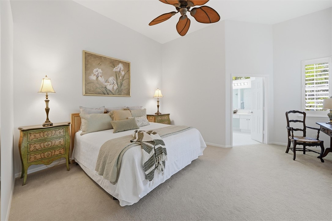 8839 Lakeside Circle