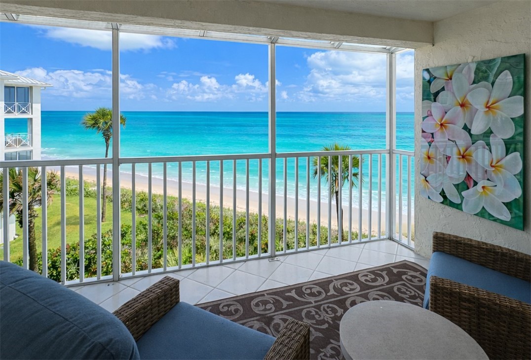 8880 N Sea Oaks Way 302