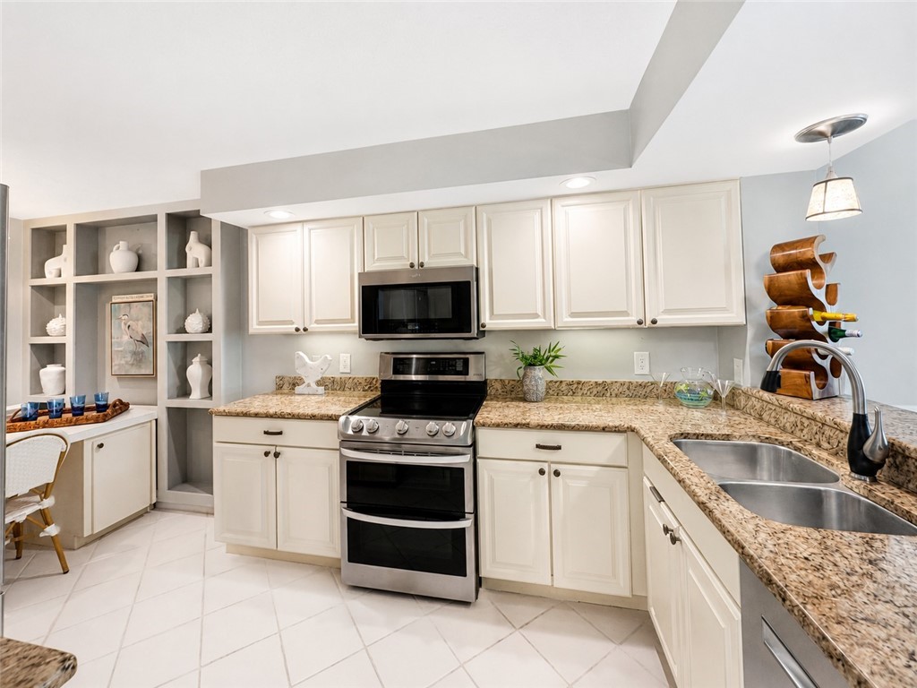 8880 N Sea Oaks Way 302