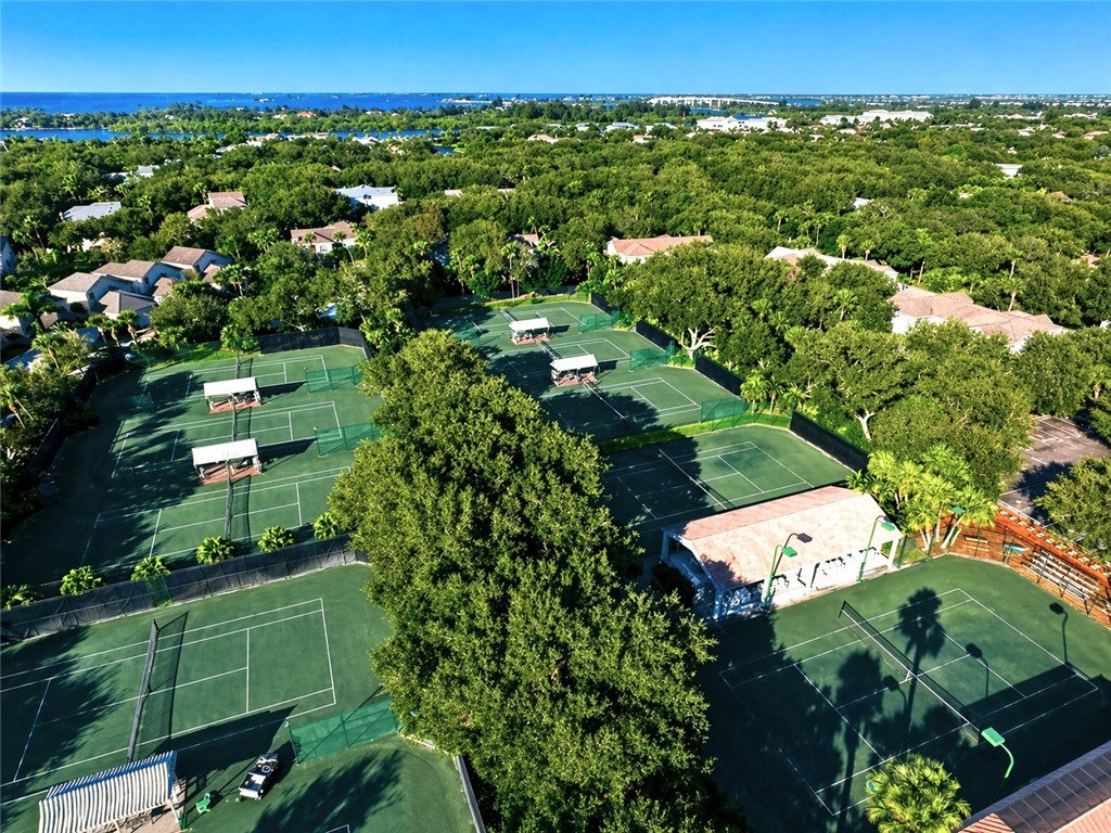 8866 S Sea Oaks Way 202