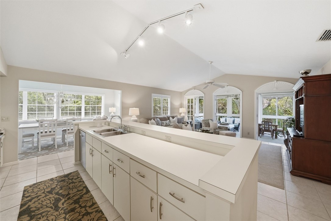 1275 Winding Oaks Circle E 705