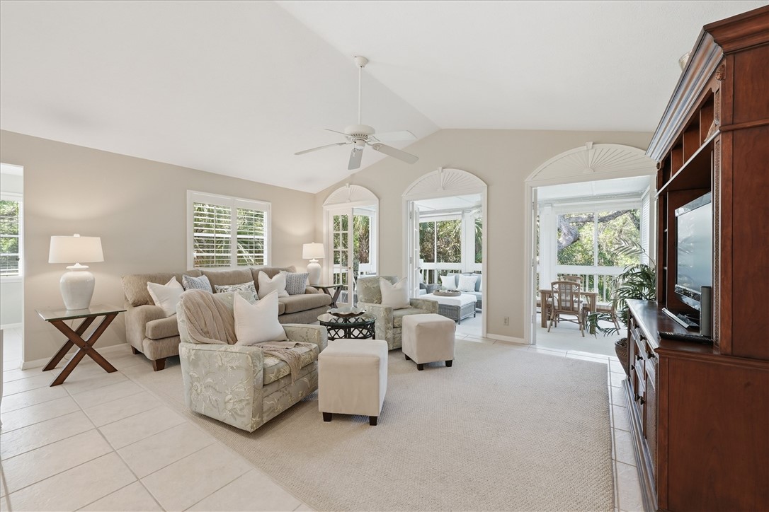 1275 Winding Oaks Circle E 705