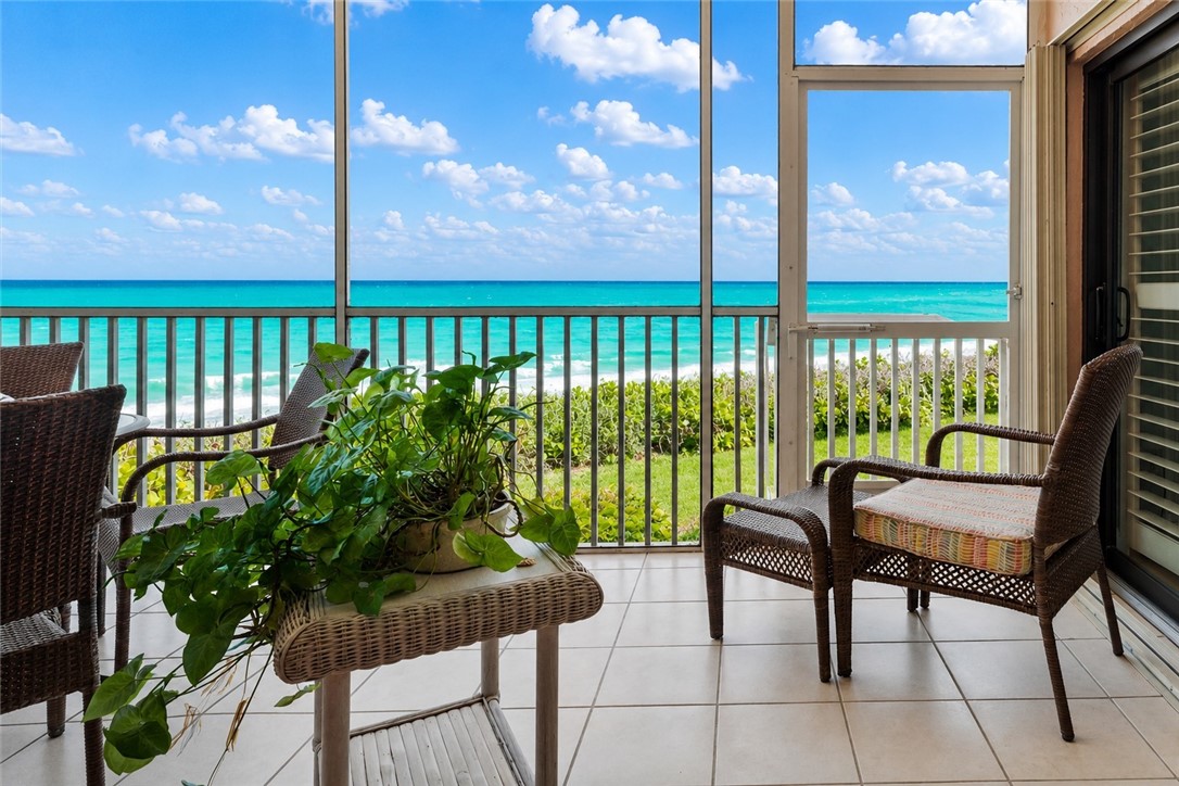 8830 S Sea Oaks Way 106