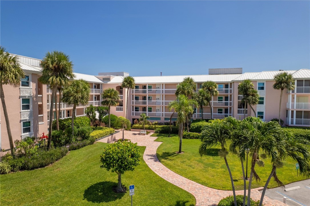 8830 S Sea Oaks Way 106