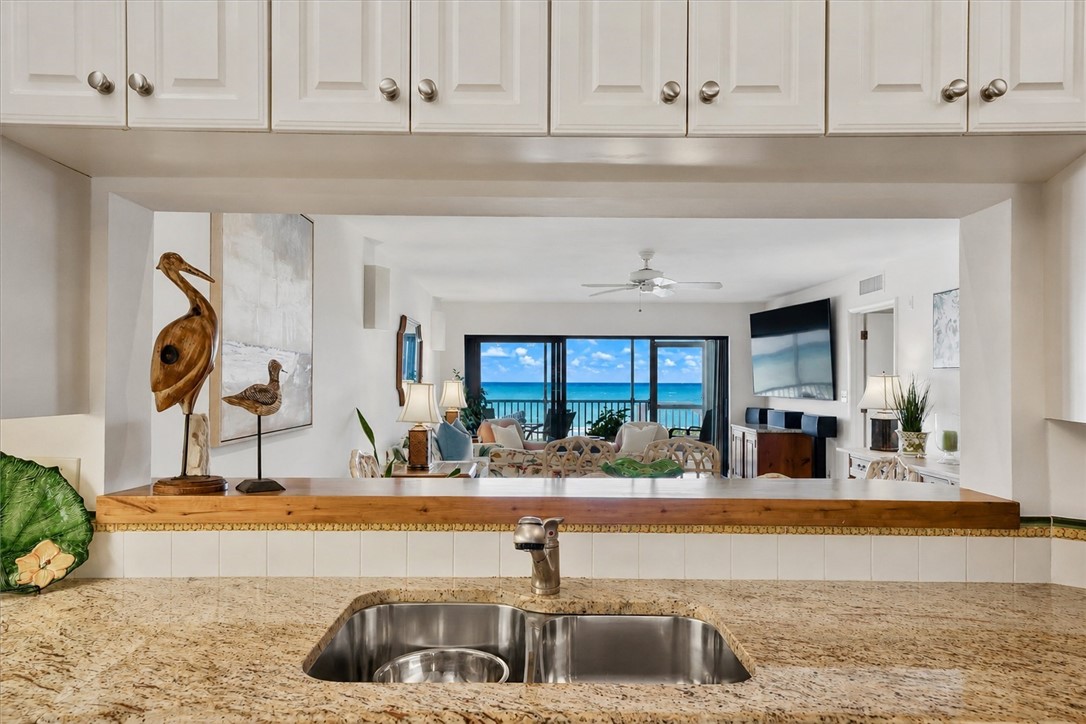 8830 S Sea Oaks Way 106