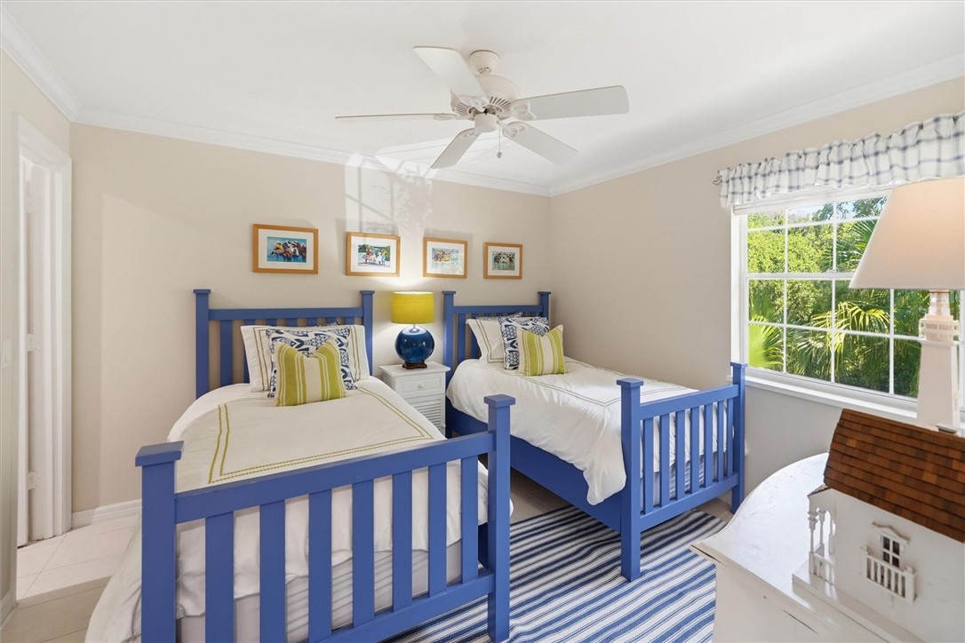 1195 Winding Oaks Circle E 306