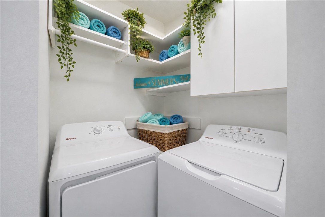 8814 S Sea Oaks Way 306