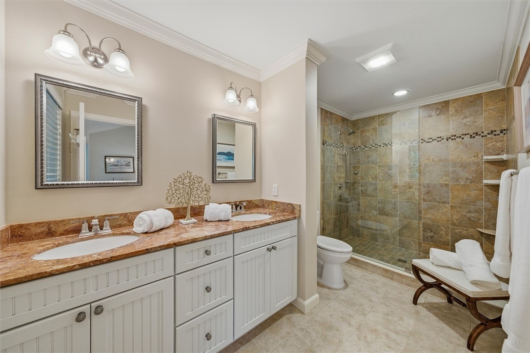 1340 Ivy Court 213