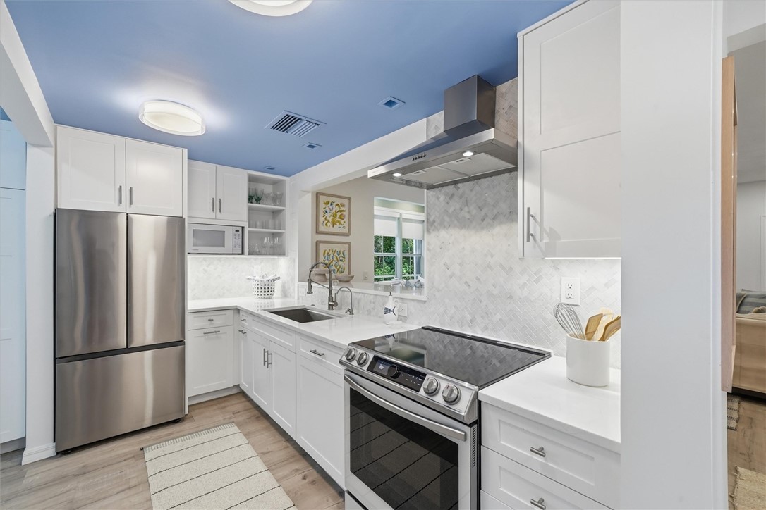 1275 Palmetto Court 114