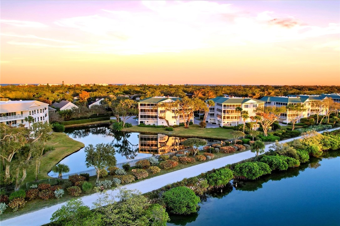 8835 W Orchid Island Circle 605