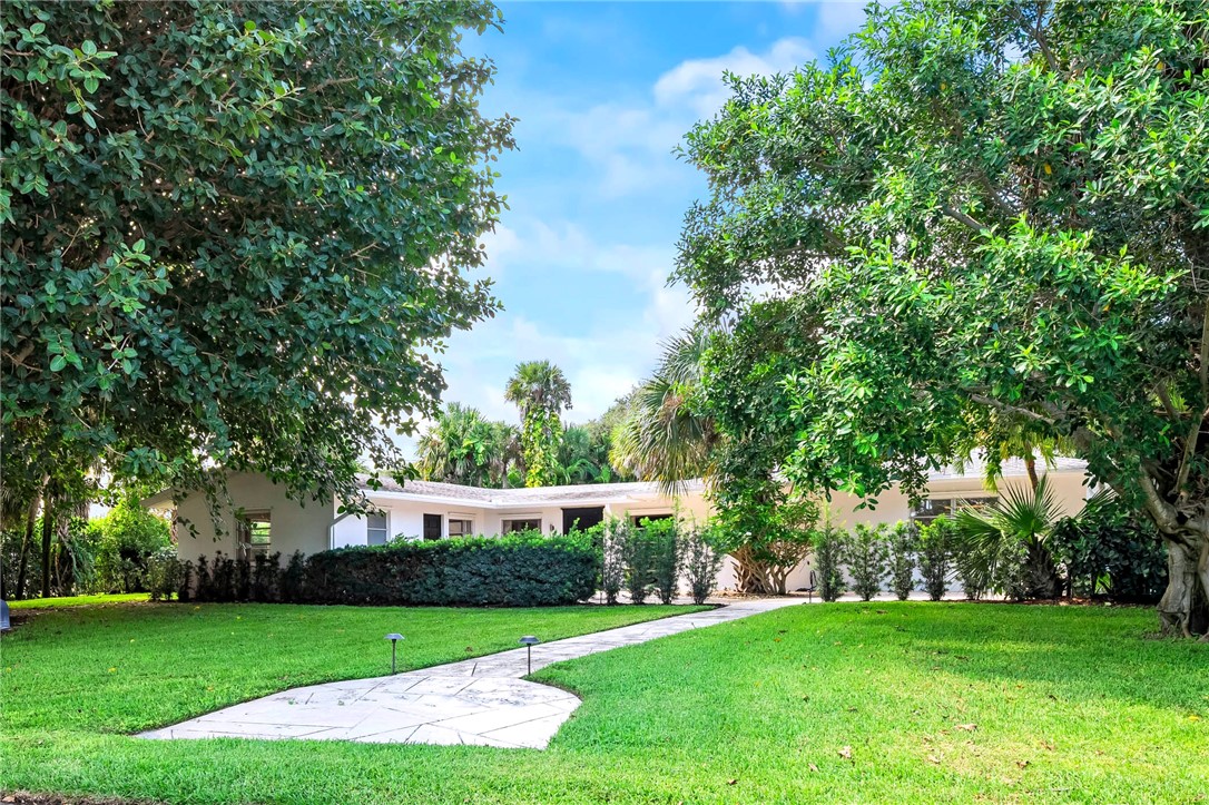 3735 Eagle Drive