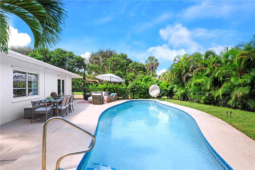 3735 Eagle Drive