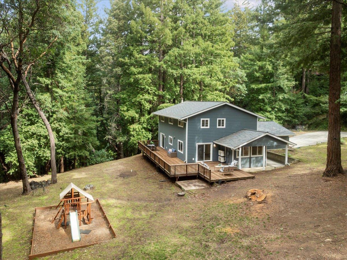 17265 Debbie RD