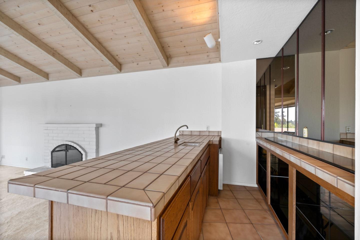 1091 Valley View Court