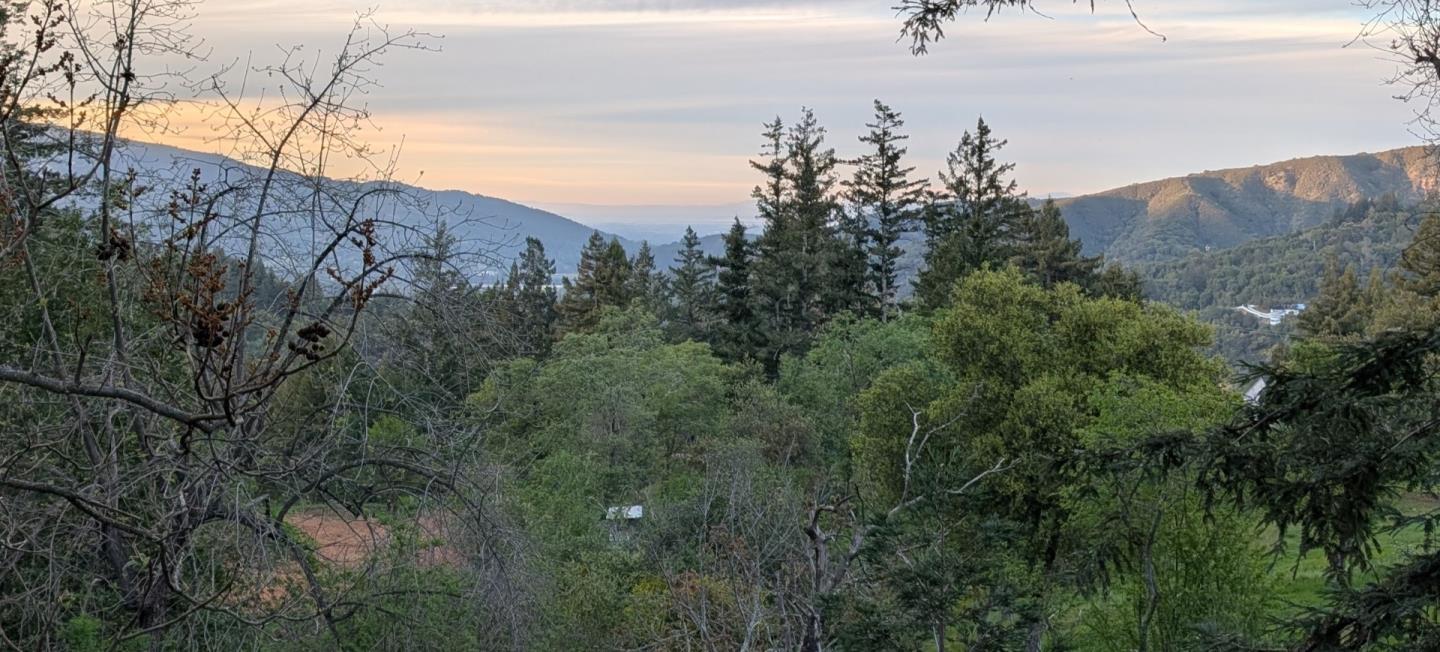 22065 Old Santa Cruz Highway