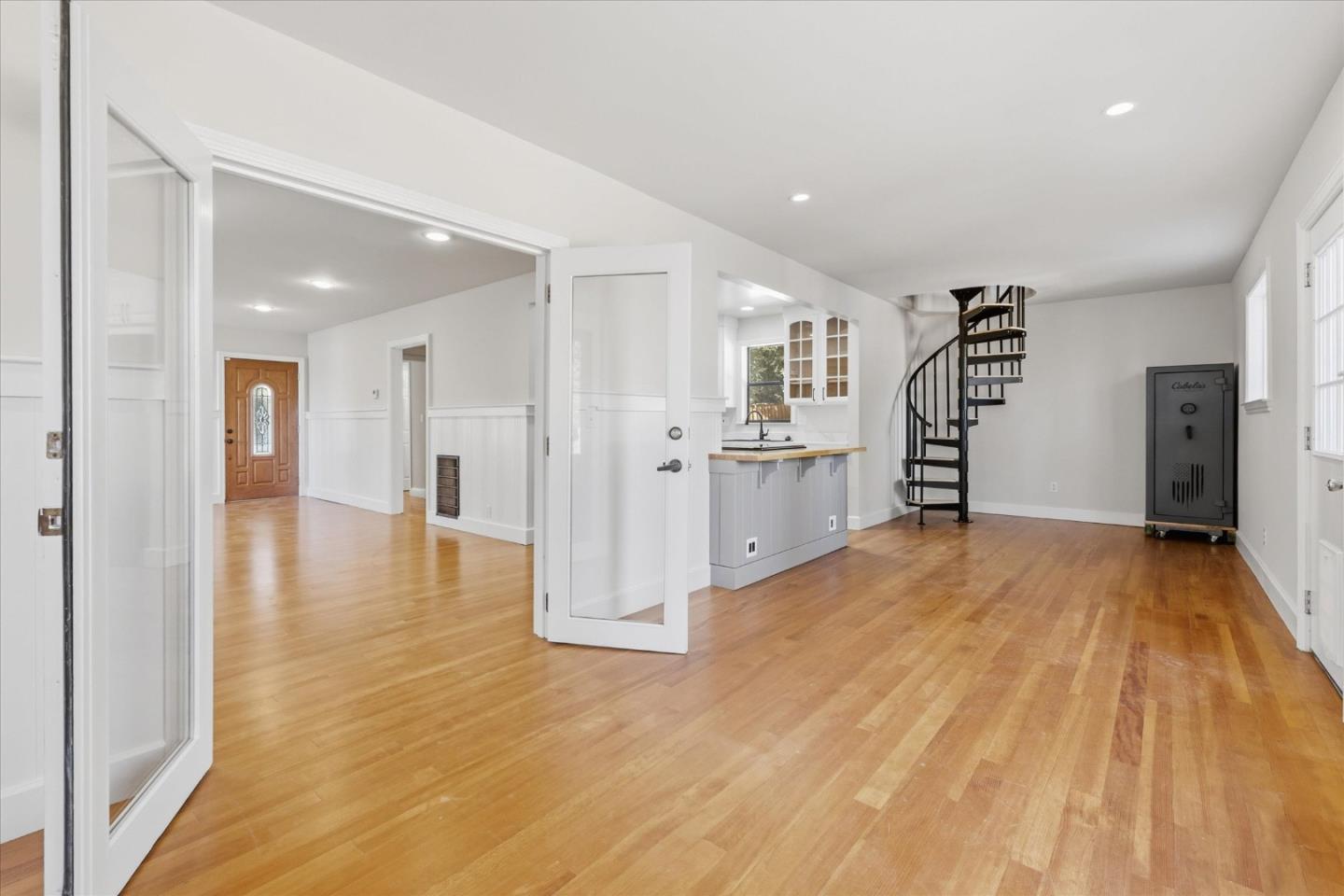 18143 Gloria CT