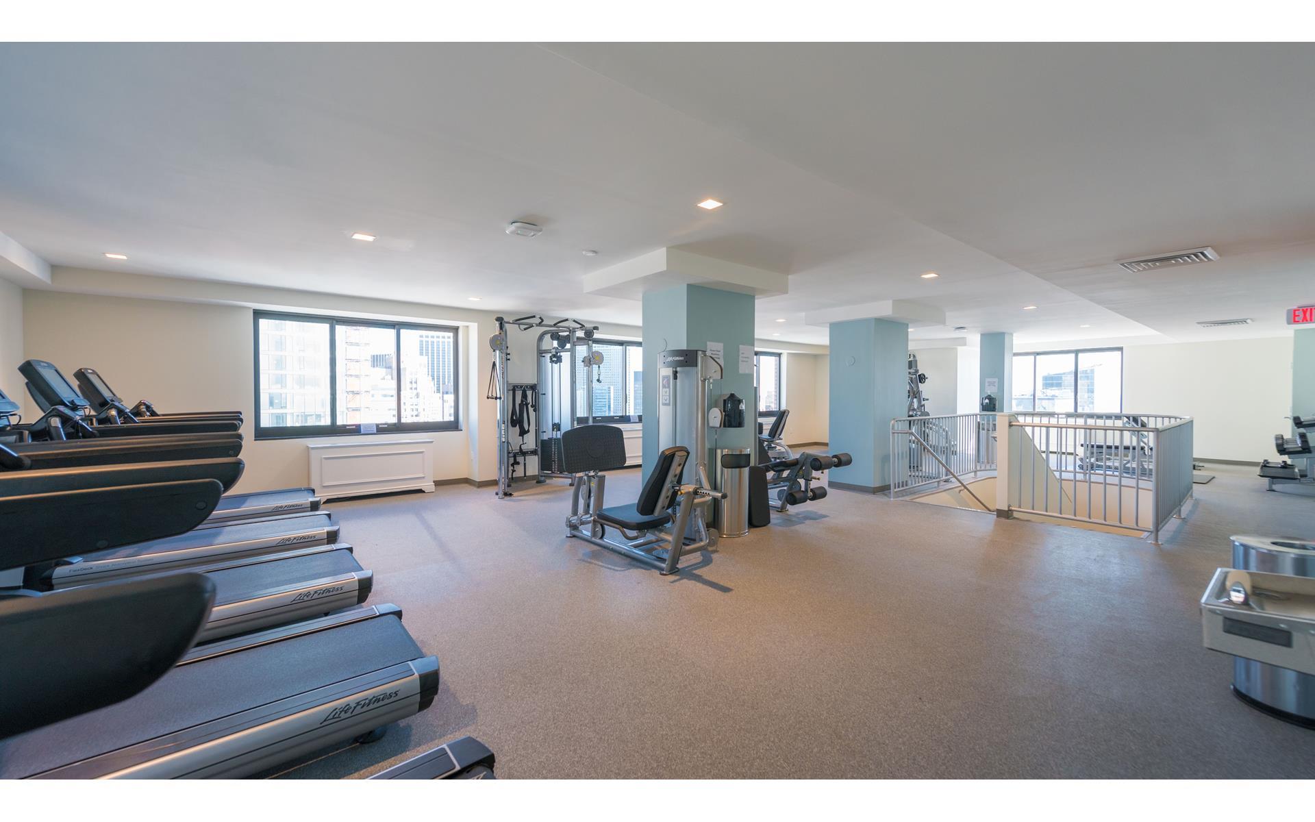 200 RECTOR Place 27H