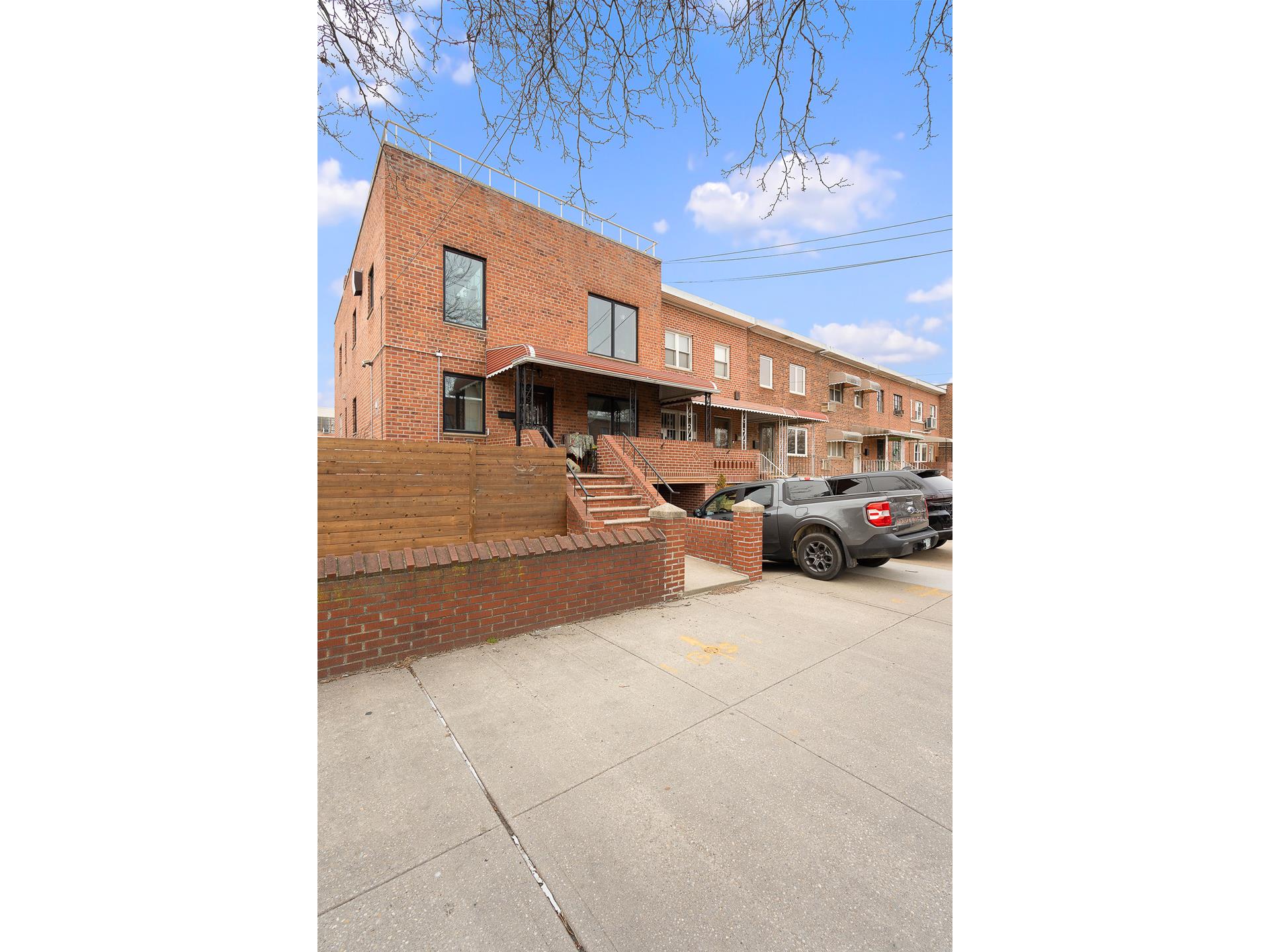 1801 STARR Street