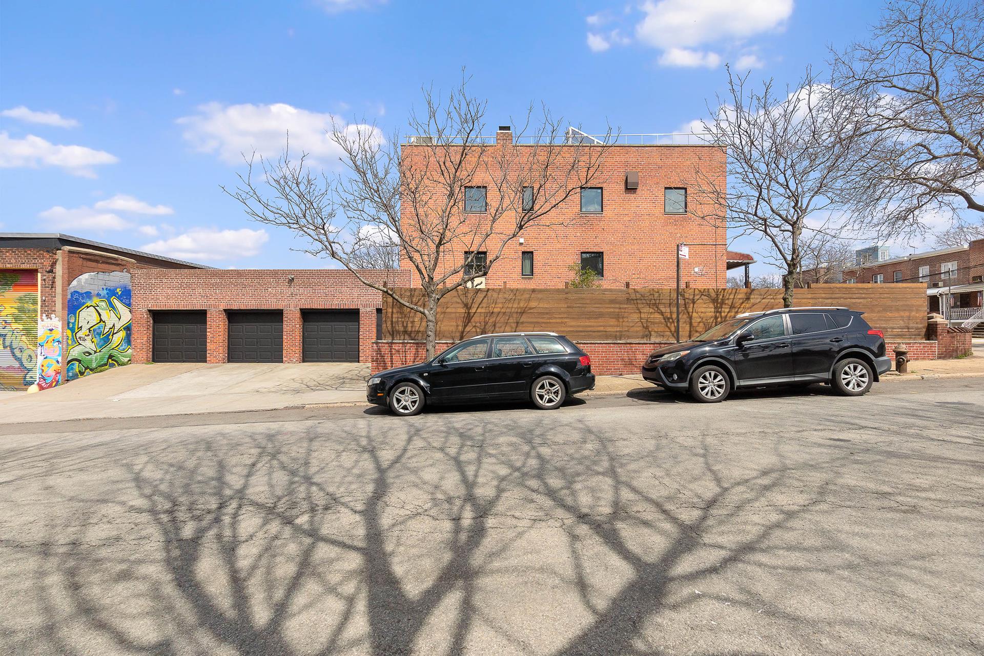 1801 STARR Street
