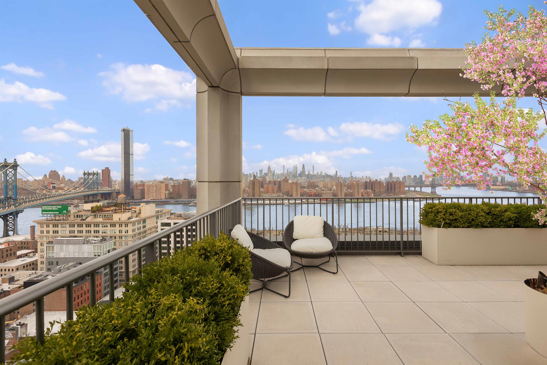 85 JAY Street 20FFRONT