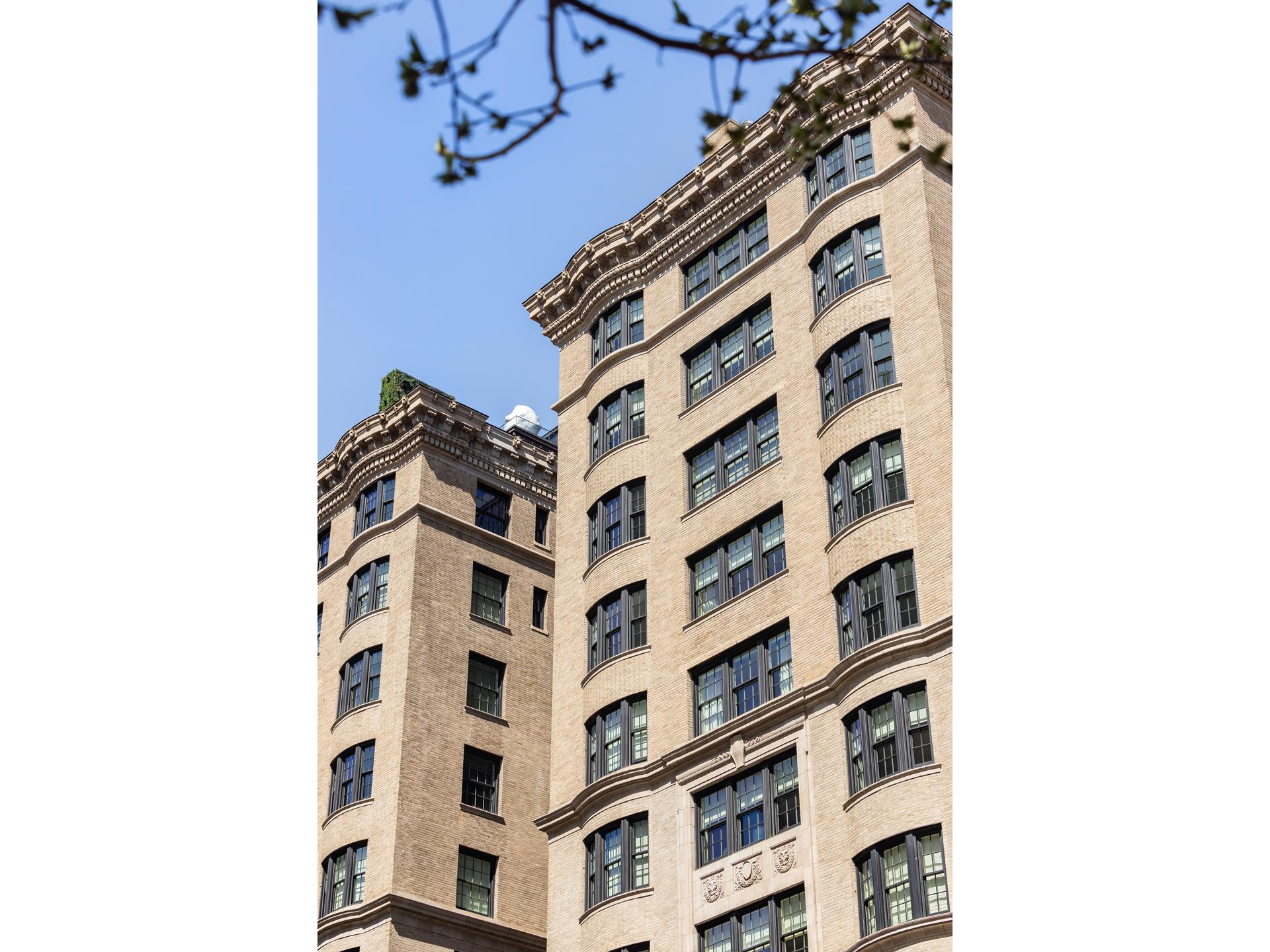 11 E 68TH Street 7CE