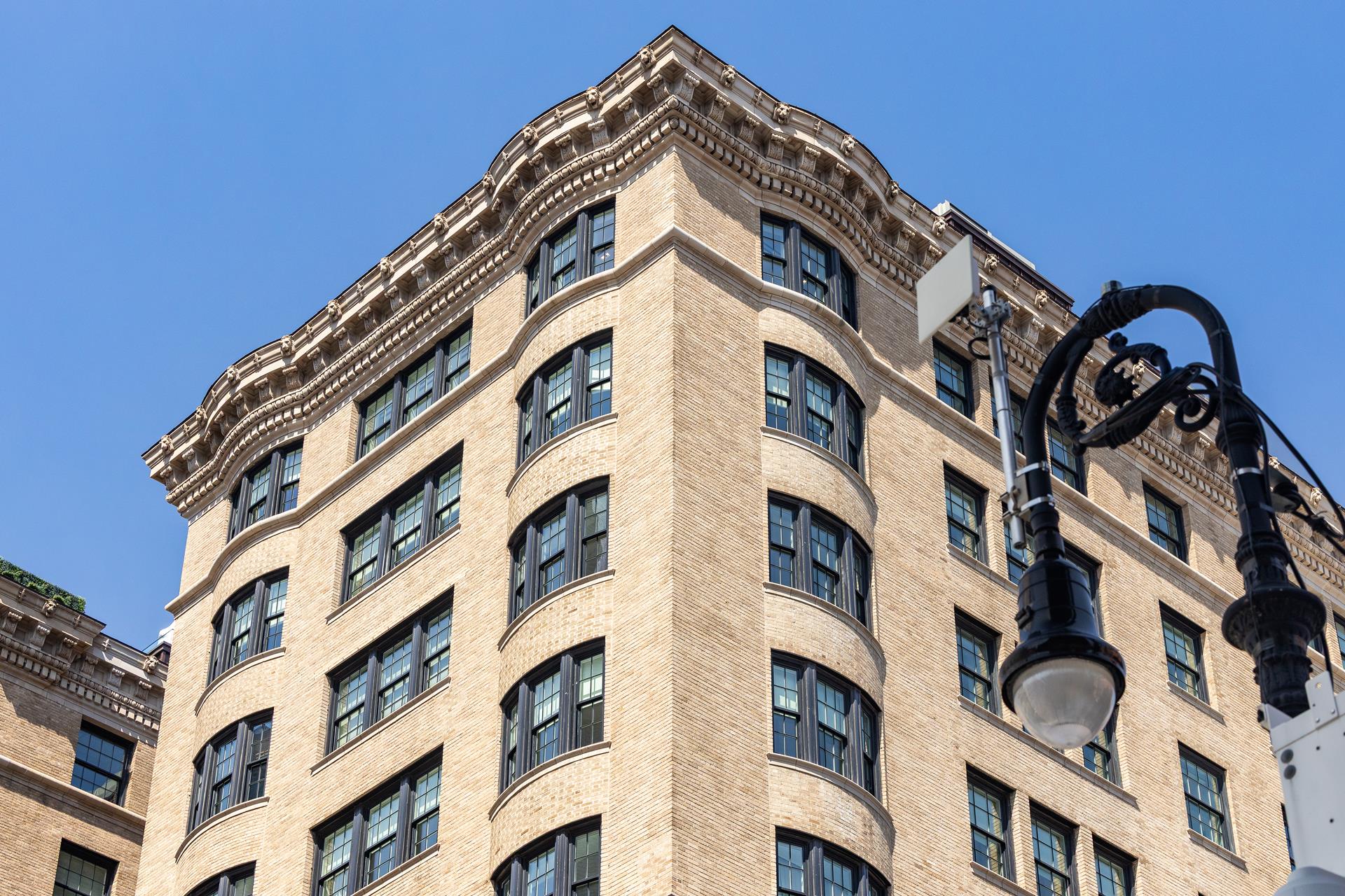 11 E 68TH Street 7CE