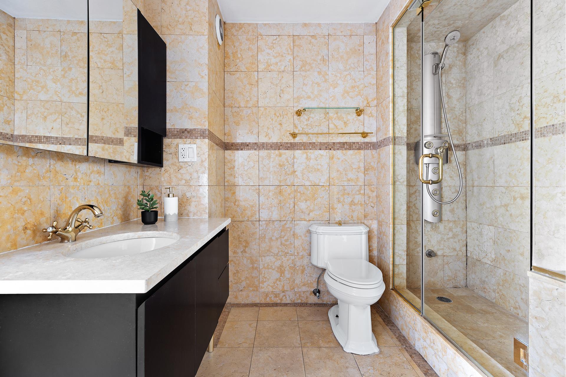 404 E 79TH Street 28FG