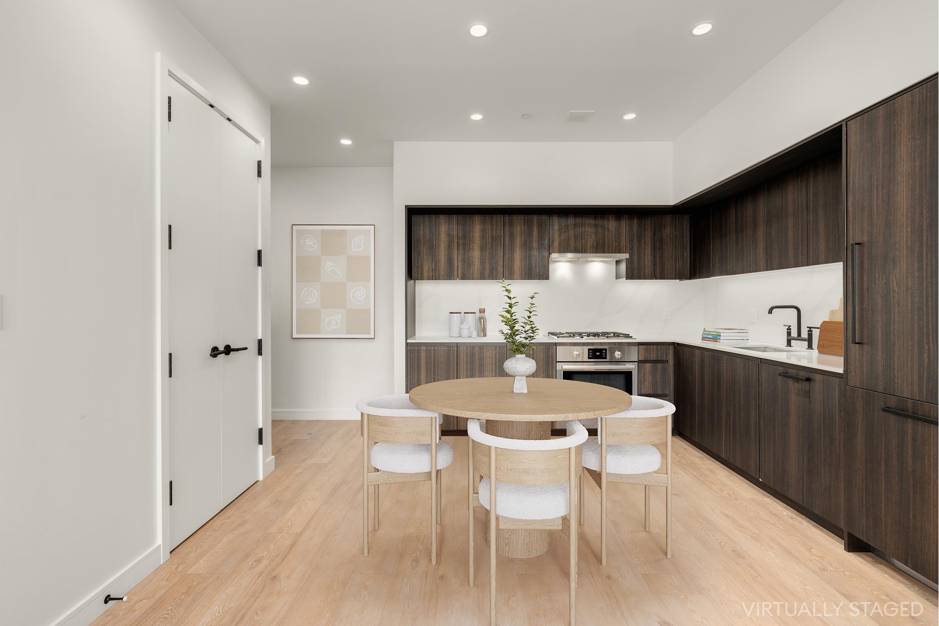 111 VARICK Street 19B