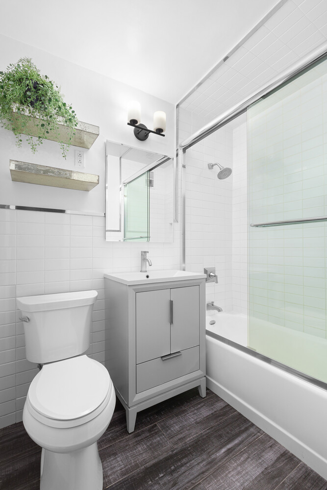 155 W 68TH Street 221