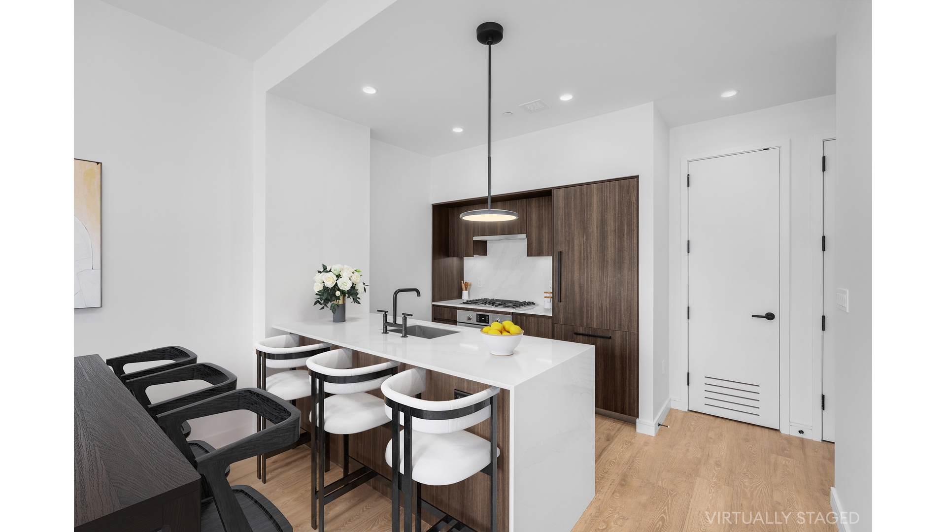 111 VARICK Street 21E