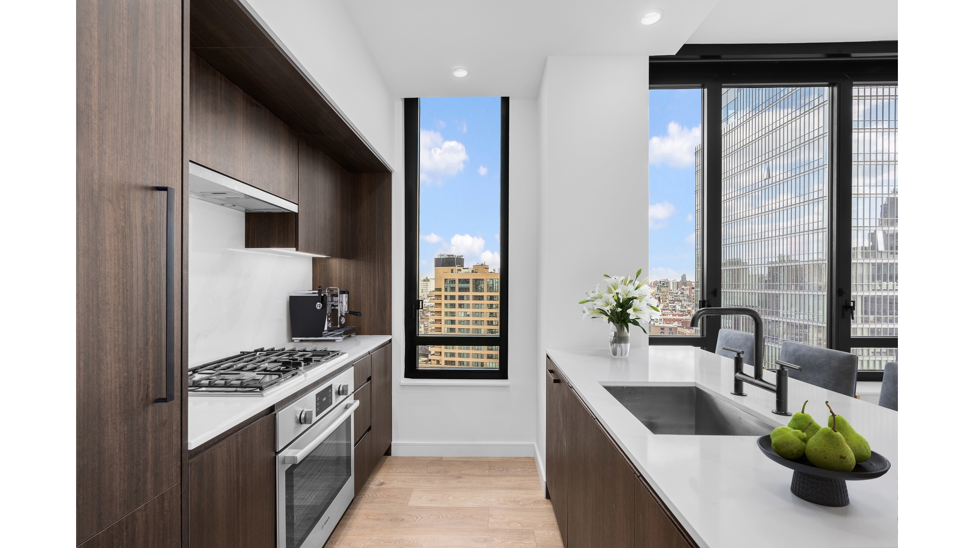 111 VARICK Street 18A