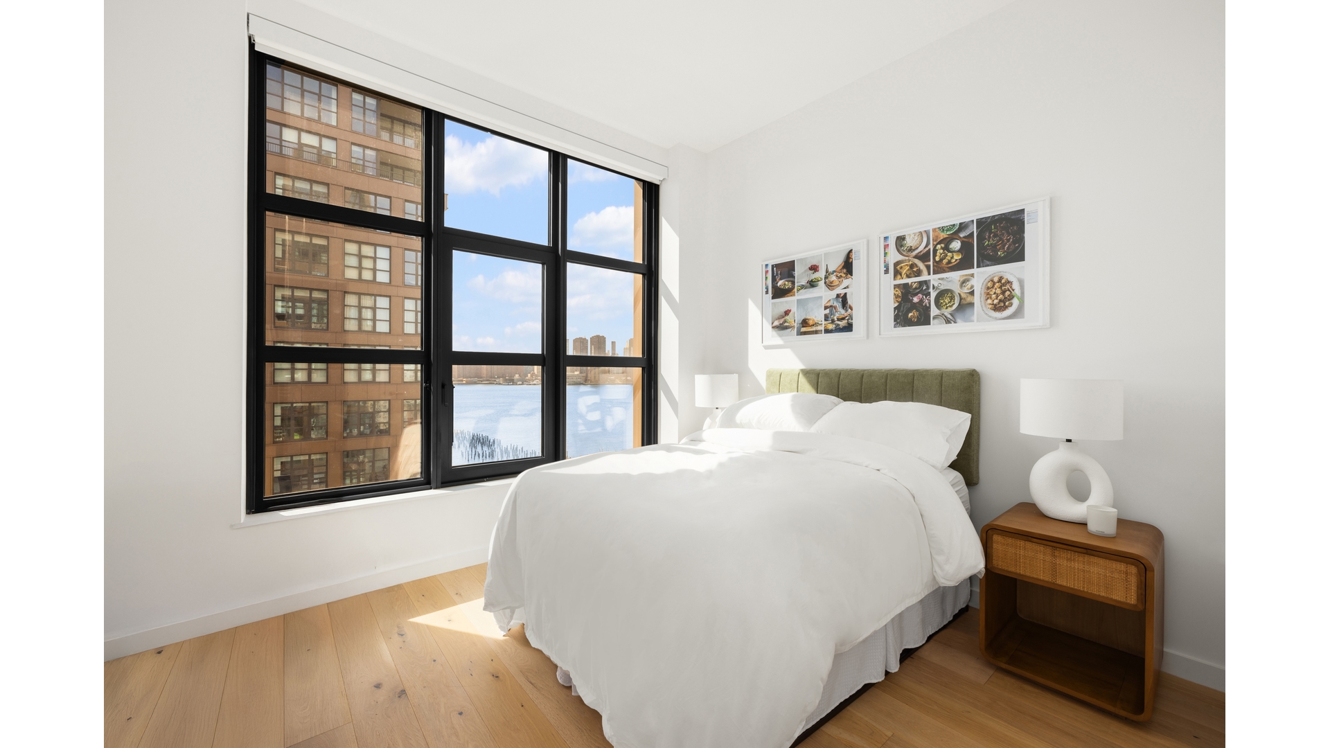 29 HURON Street 7CE