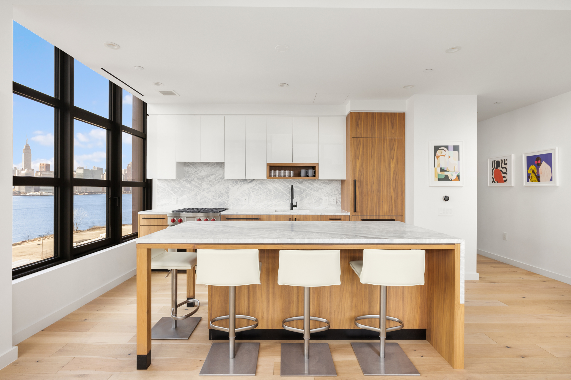 29 HURON Street 7CE