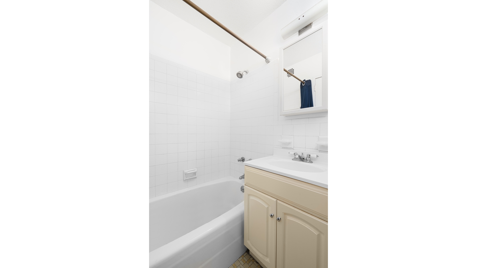 520 E 81ST Street 4D