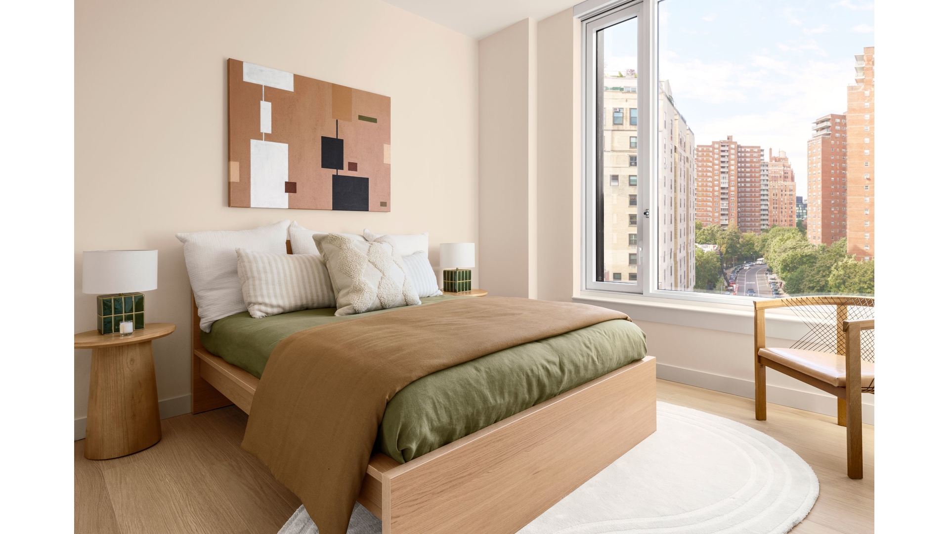 280 W 24TH Street PH2B