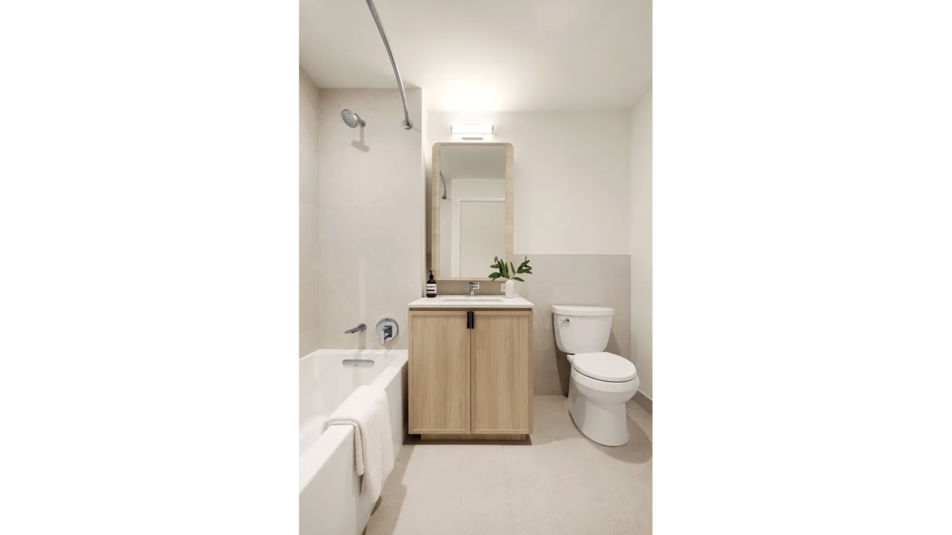 280 W 24TH Street 7F