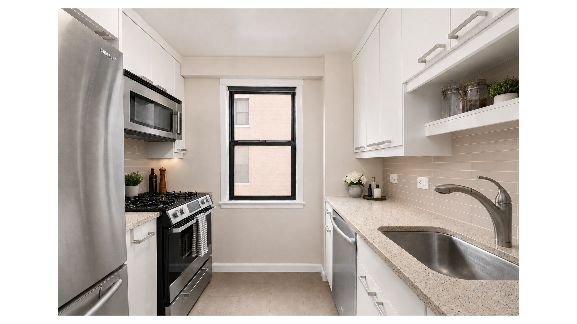 201 E 28TH Street 7R