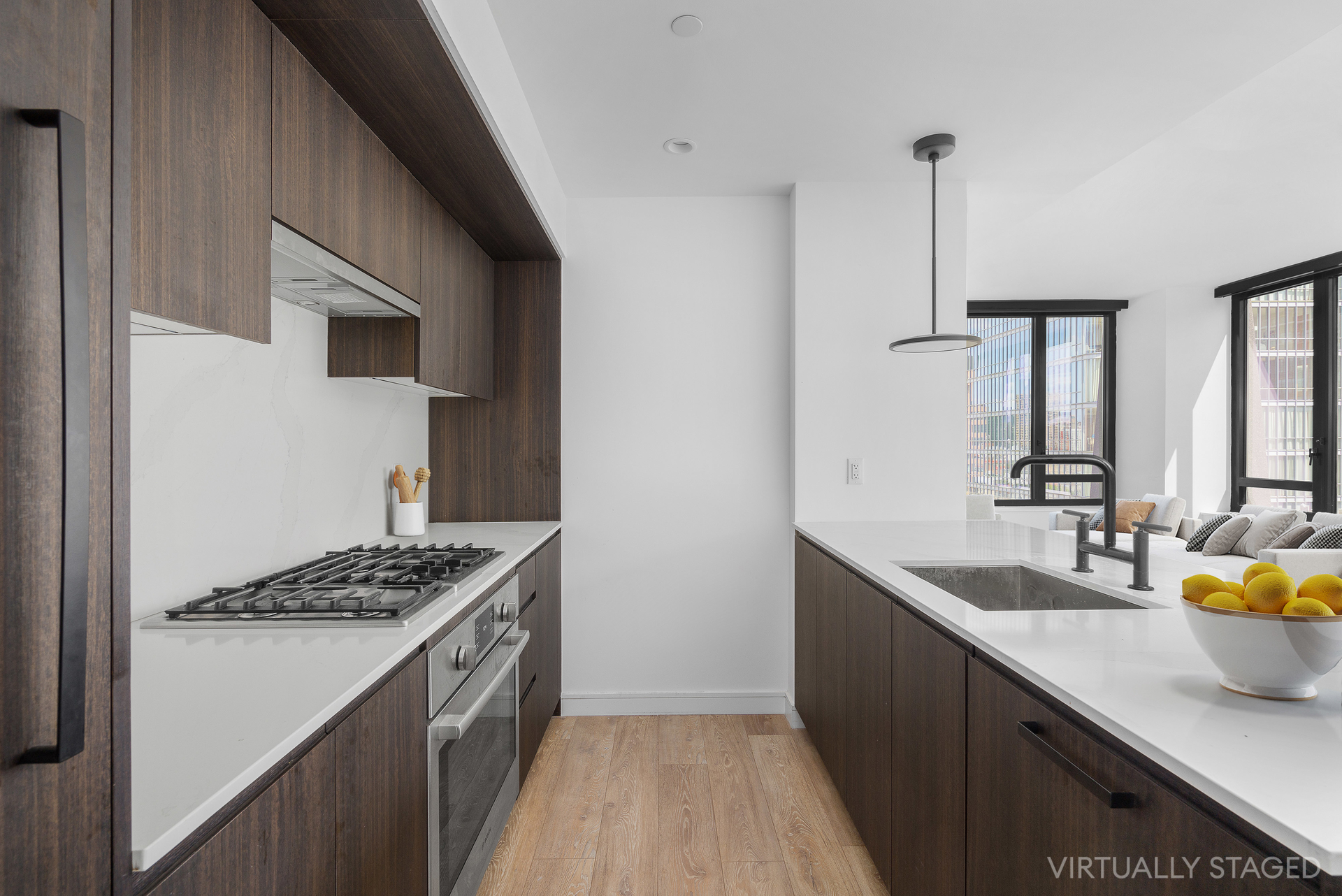 111 VARICK Street 15B