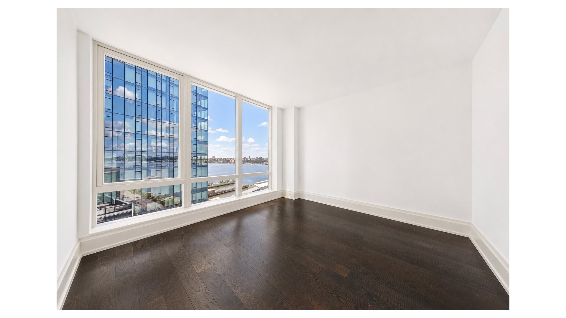 50 RIVERSIDE Boulevard 21B